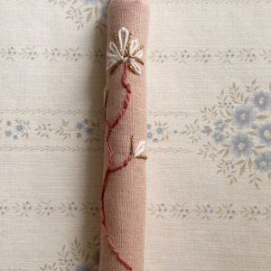 Rosa med Rosa blomst