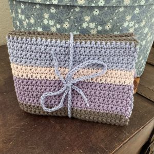 Grå, lilla, pastel lyserød